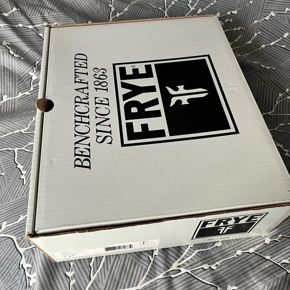 FRYE Lynn Military Short Boot women’s size 7 in Cognac BNIB - Picture 2 of 7